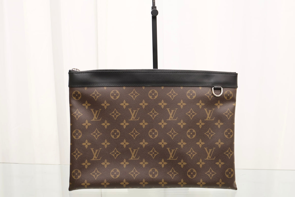 Discovery Pochette GM Clutch M69411