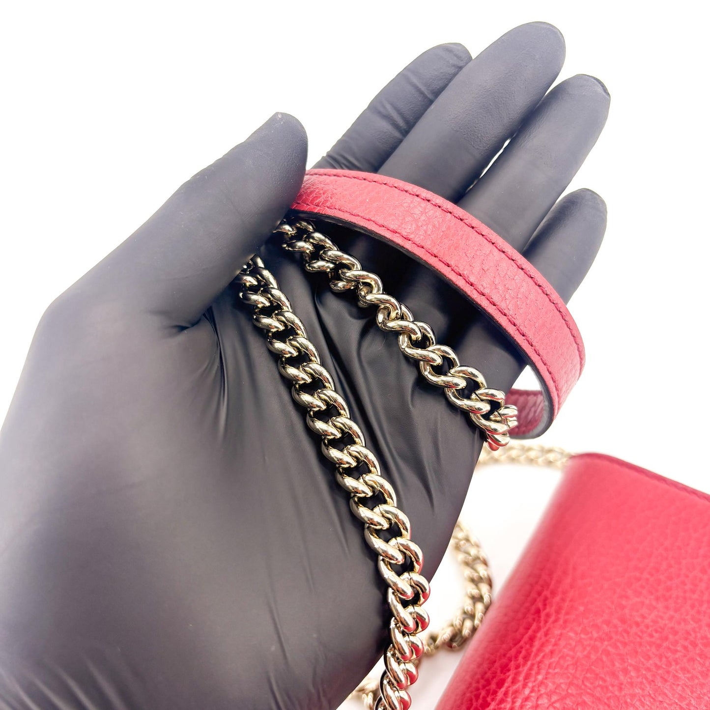 Gucci Interlocking G Leather Chain Shoulder Bag Red Gold Hardware