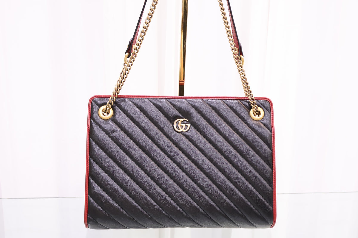 GG Marmont Matelassé Chain Shoulder Bag 524592