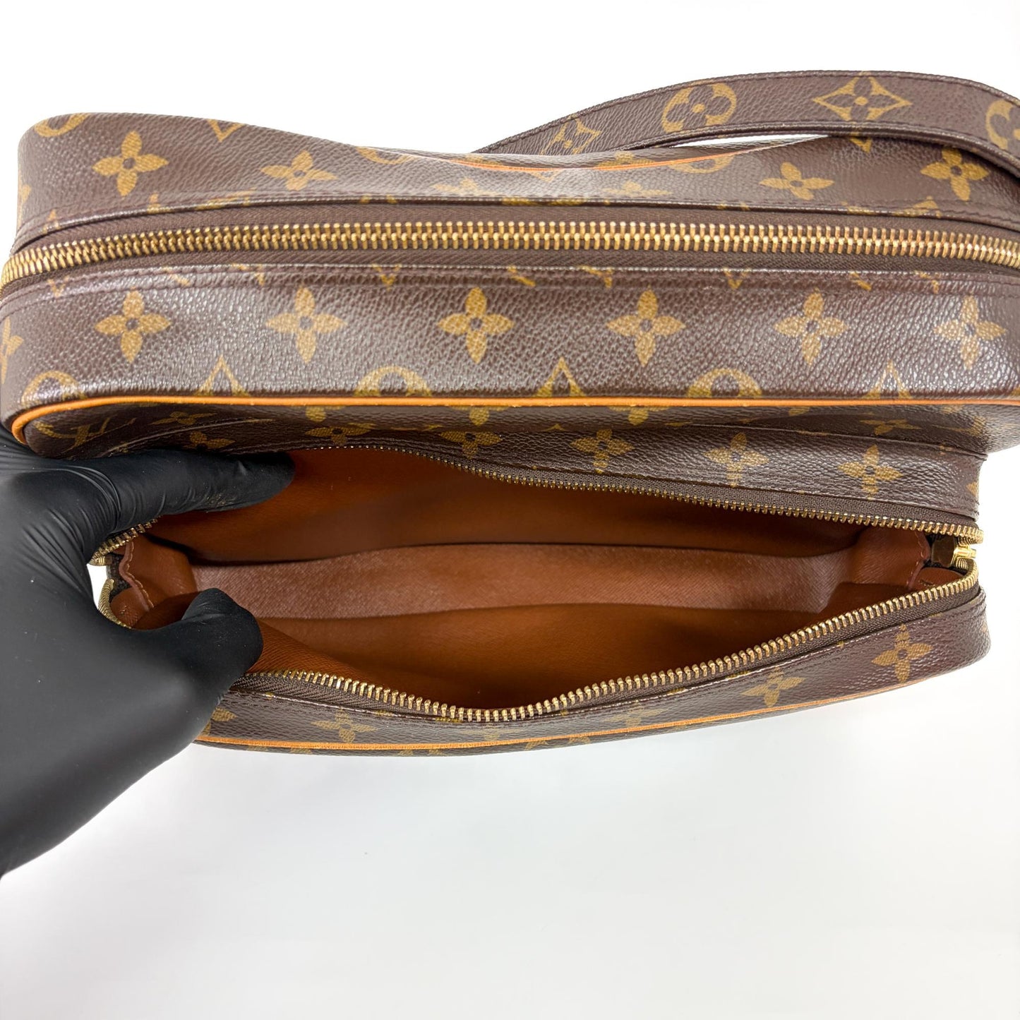Louis Vuitton Monogram Nile Messenger Bag