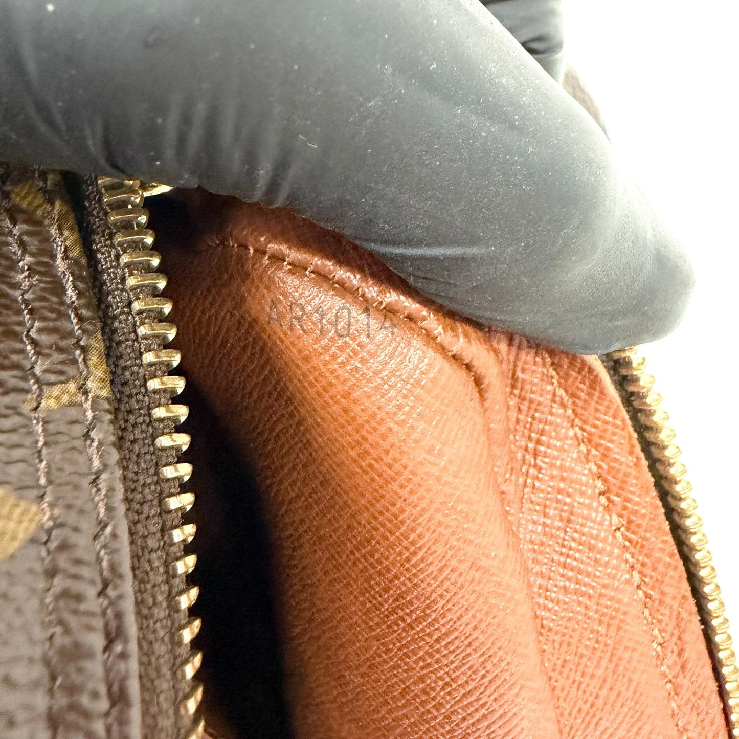 Louis Vuitton Monogram Nile Messenger Bag