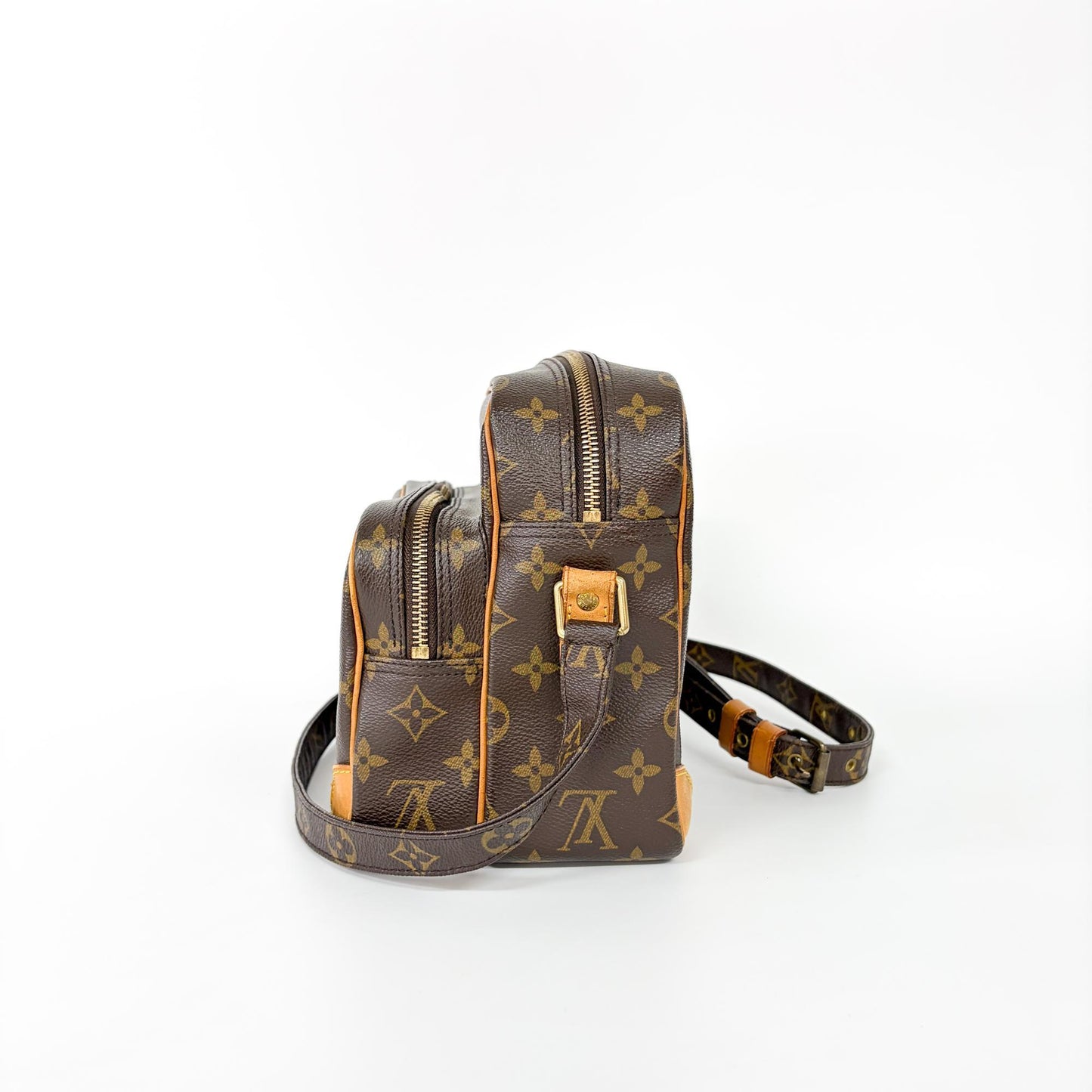 Louis Vuitton Monogram Nile Messenger Bag