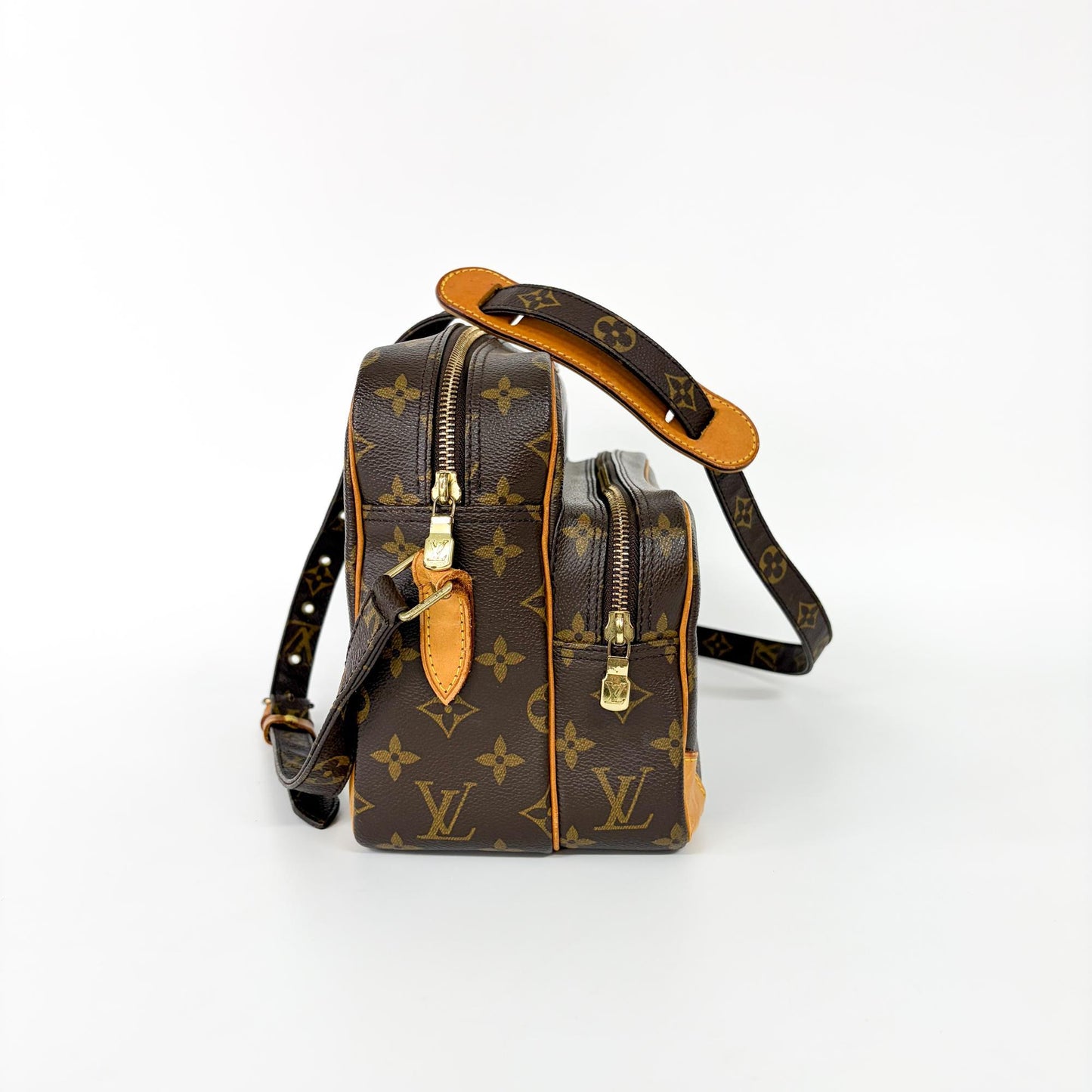 Louis Vuitton Monogram Nile Messenger Bag