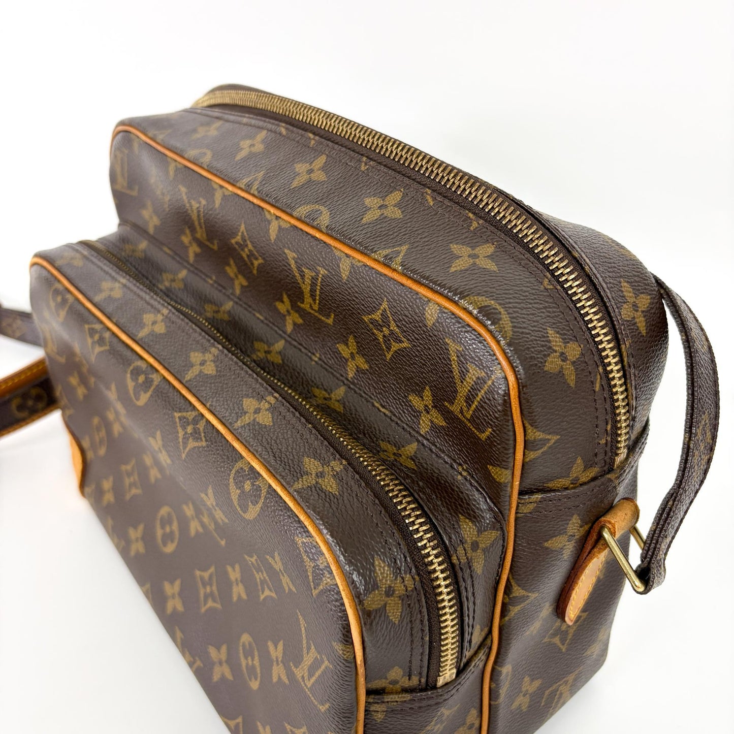Louis Vuitton Monogram Nile Messenger Bag