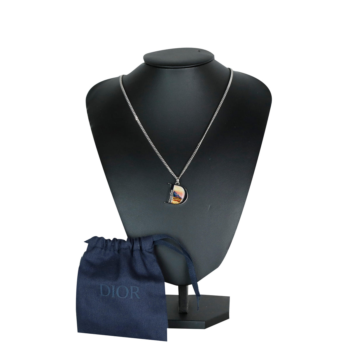 Mount D logo necklace