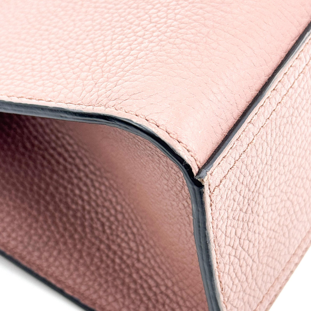 Gucci GG Marmont Mini Leather Top Handle Bag in Dash Pink