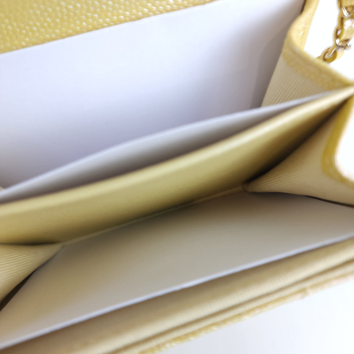 Classic Caviar Chain Wallet