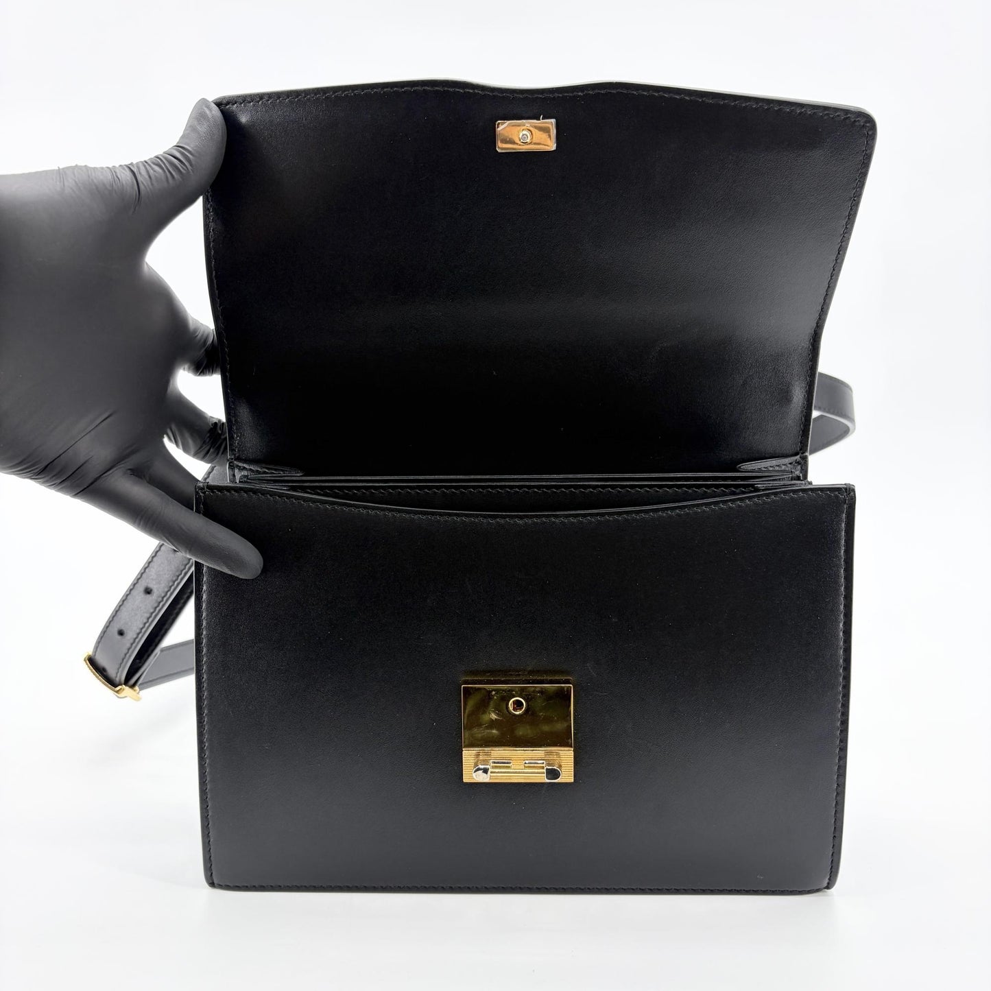 Gucci Zumi Medium Shoulder Bag Black