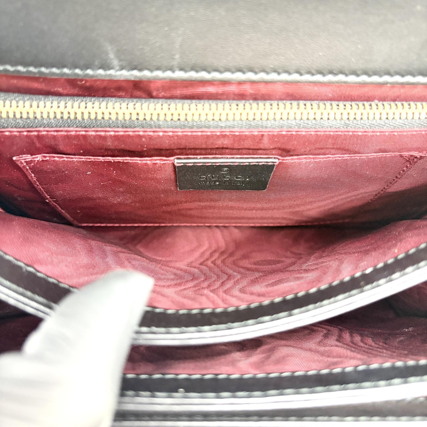 Gucci Zumi Medium Shoulder Bag Black