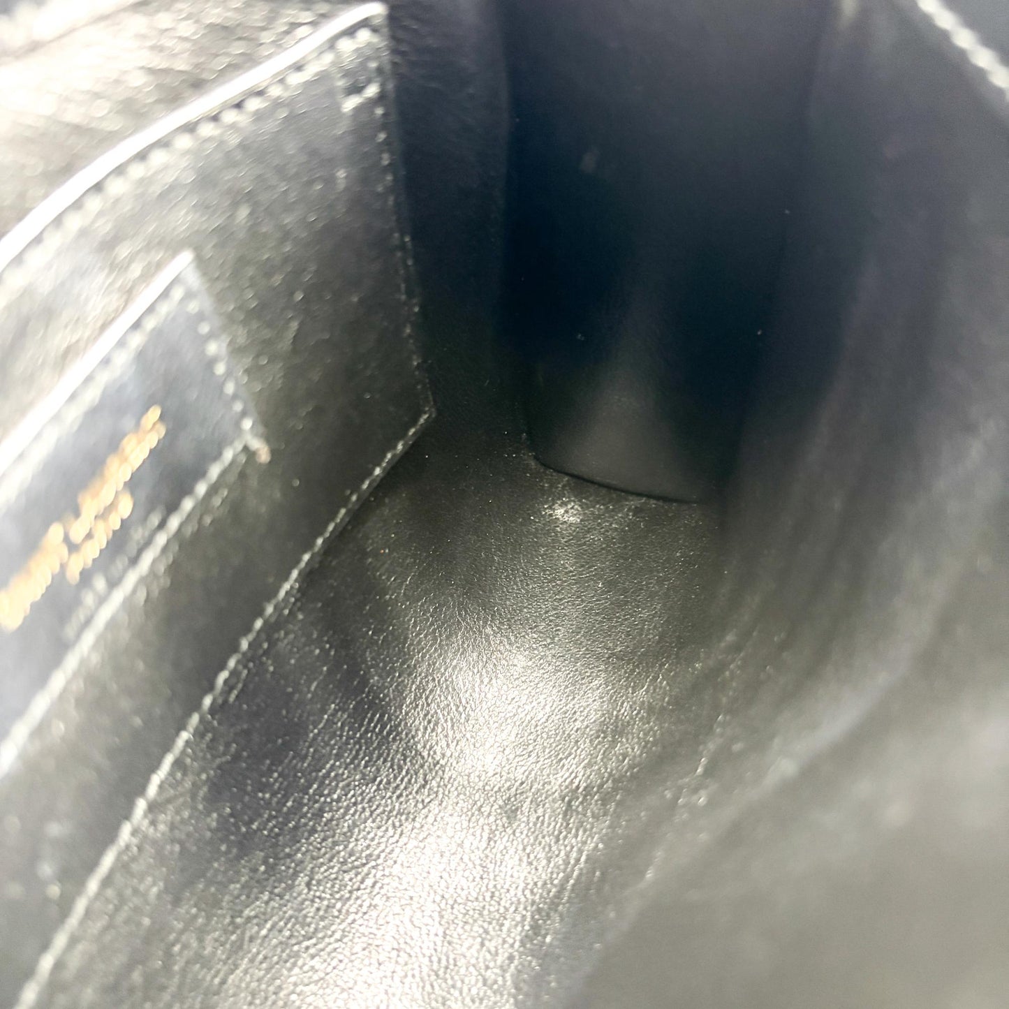 Saint Laurent Manhattan Shoulder Bag Black with Gold Hardware