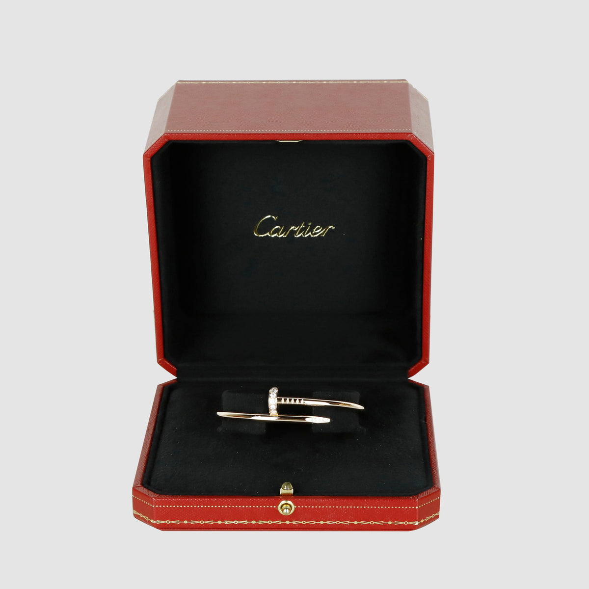 16 Juste un Clou Classic Diamond Bracelet