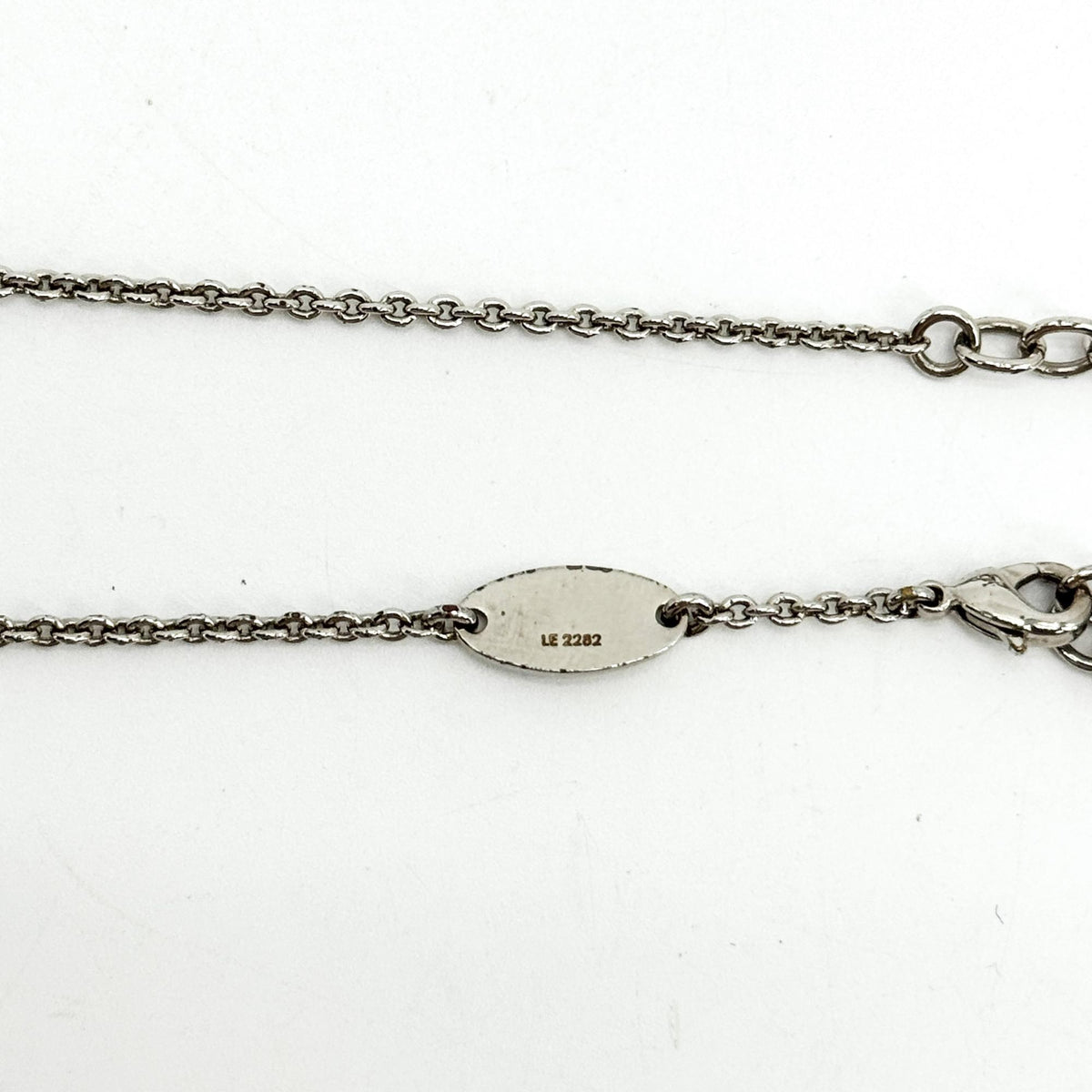 Louis Vuitton Essential V Necklace Silver