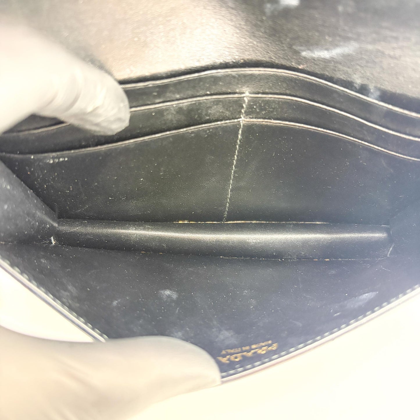 Sac porté épaule Prada Vitello Move Triangle Logo à chaîne noir