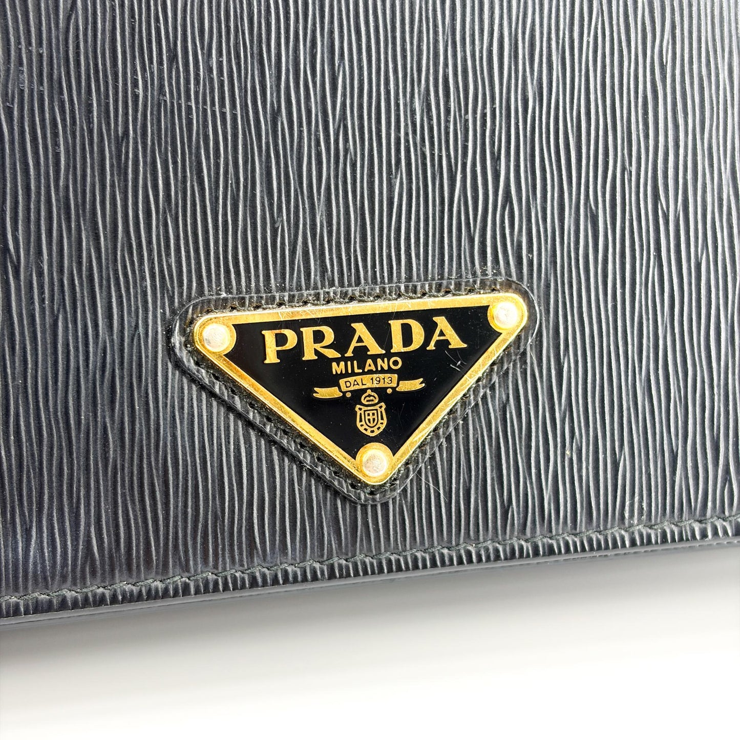 Sac porté épaule Prada Vitello Move Triangle Logo à chaîne noir