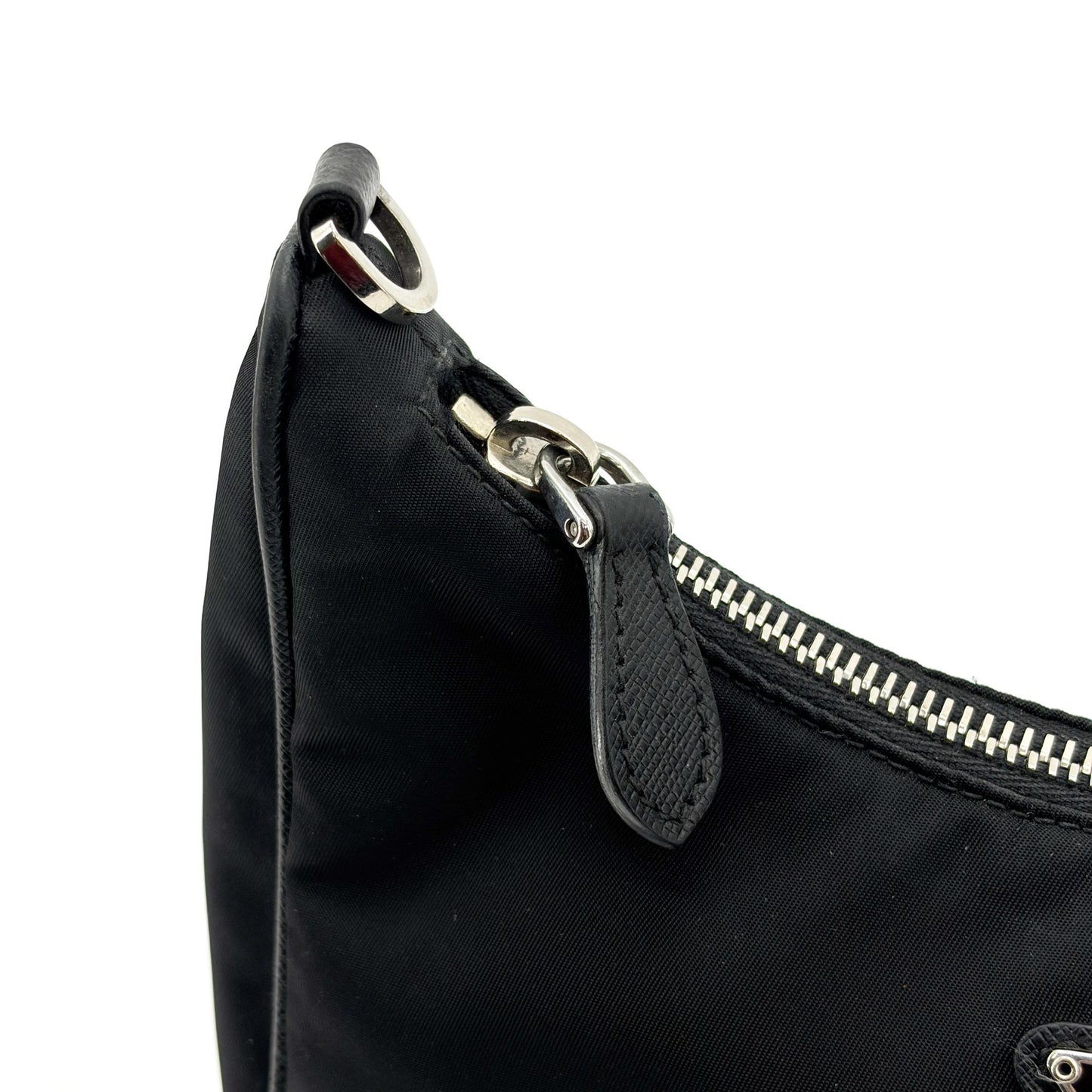 Prada Re-edition 2005 Nylon Shoulder Bag Black