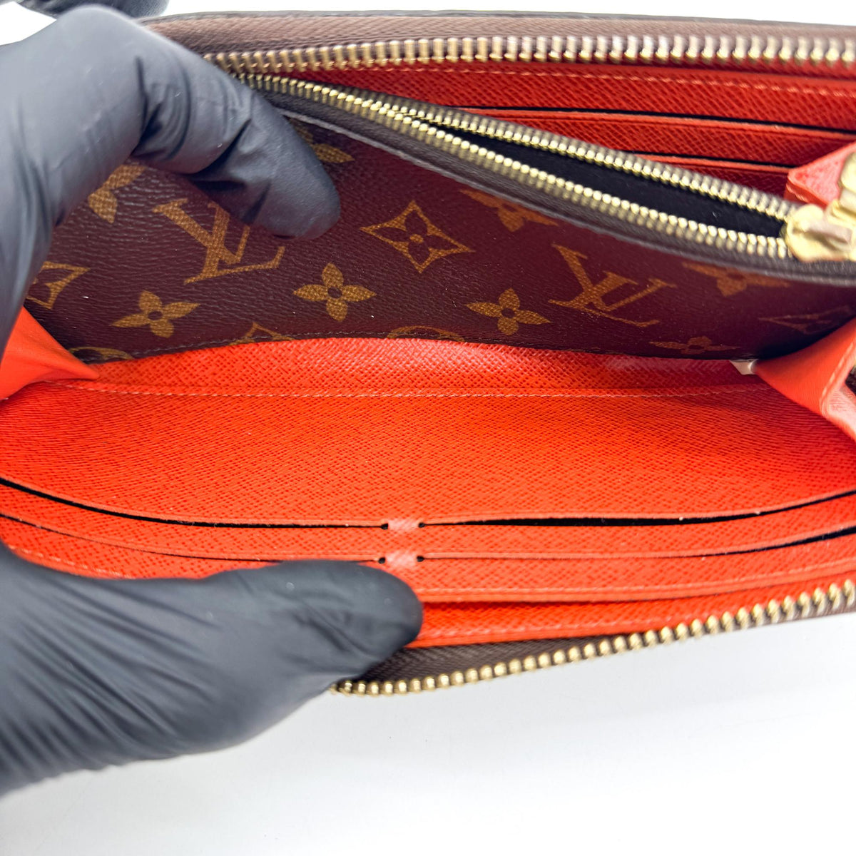 Louis Vuitton Monogram Zippy Wallet Brown