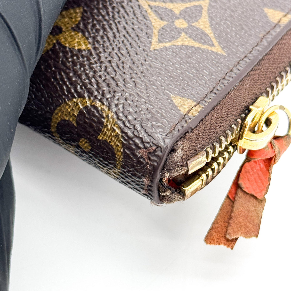 Louis Vuitton Monogram Zippy Wallet Brown