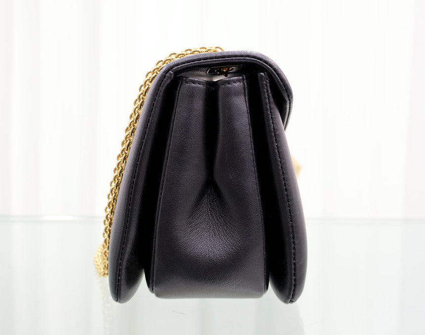 Napa Leather One Stud Chain Shoulder Bag Black