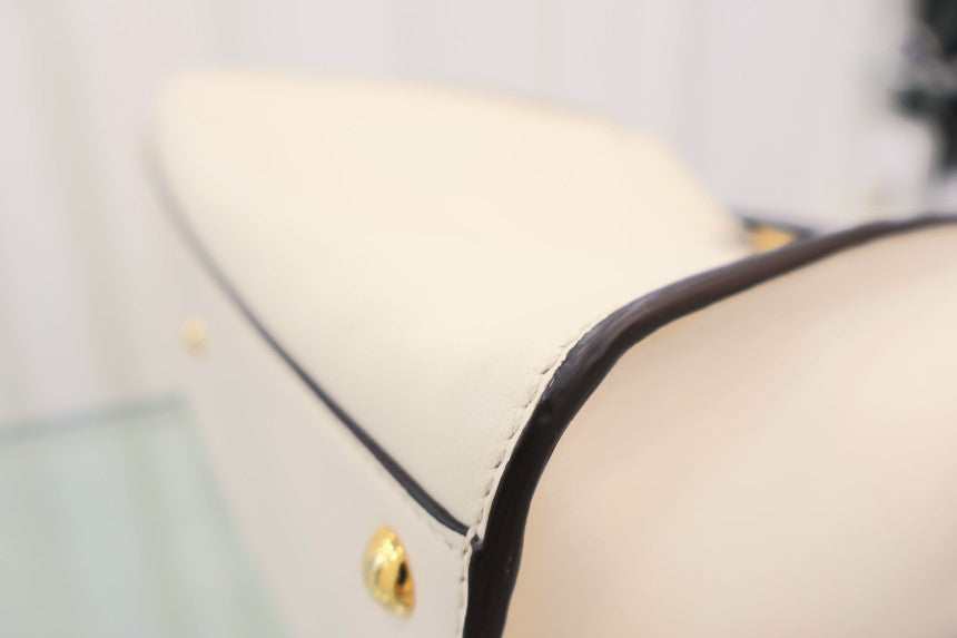 Peekaboo FF Medium White Iconic Shoulder Tote Bag 8BN290