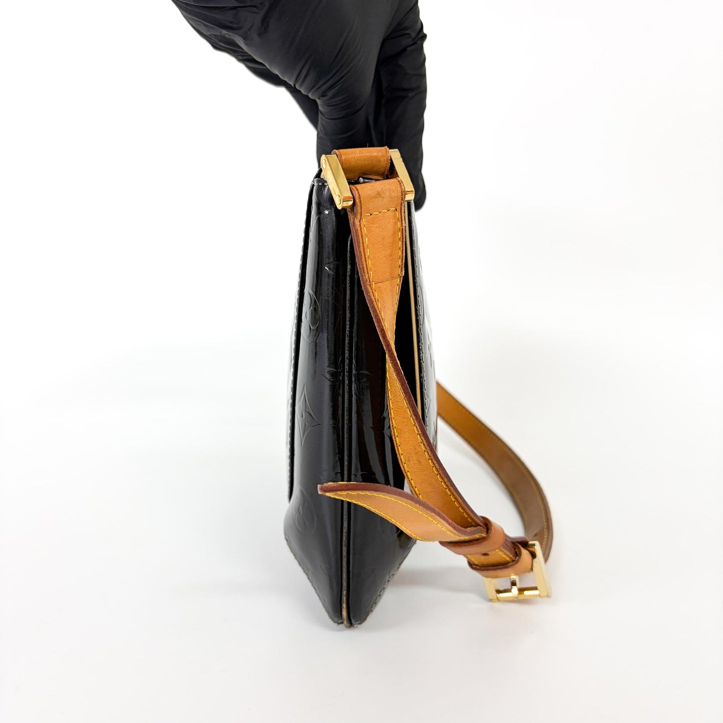 Louis Vuitton Monogram Vernis Thomson Street Black