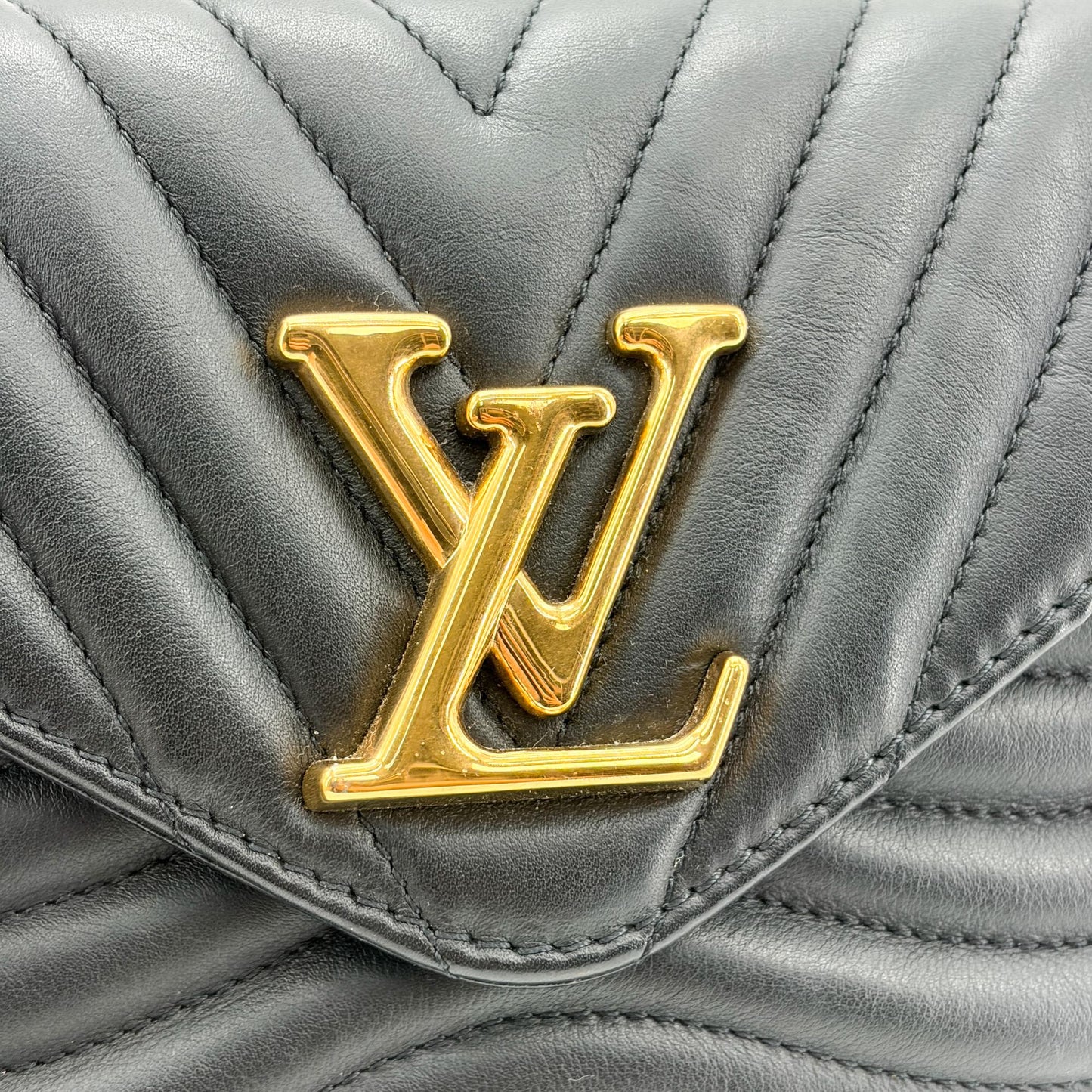 Louis Vuitton New Wave Multi Pochette Black