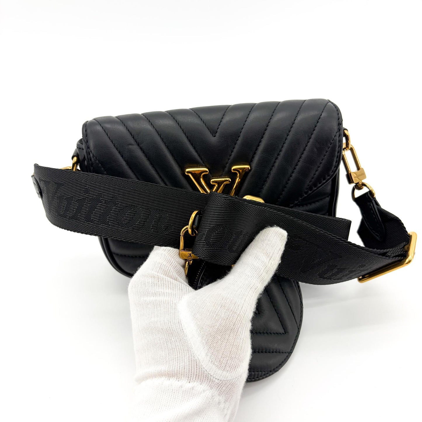 Louis Vuitton New Wave Multi Pochette Black