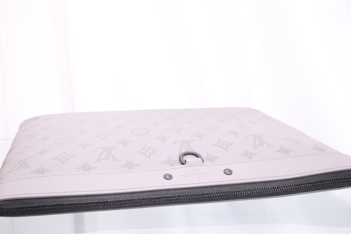 Monogram Shadow Discovery Pochette GM Clutch M62903
