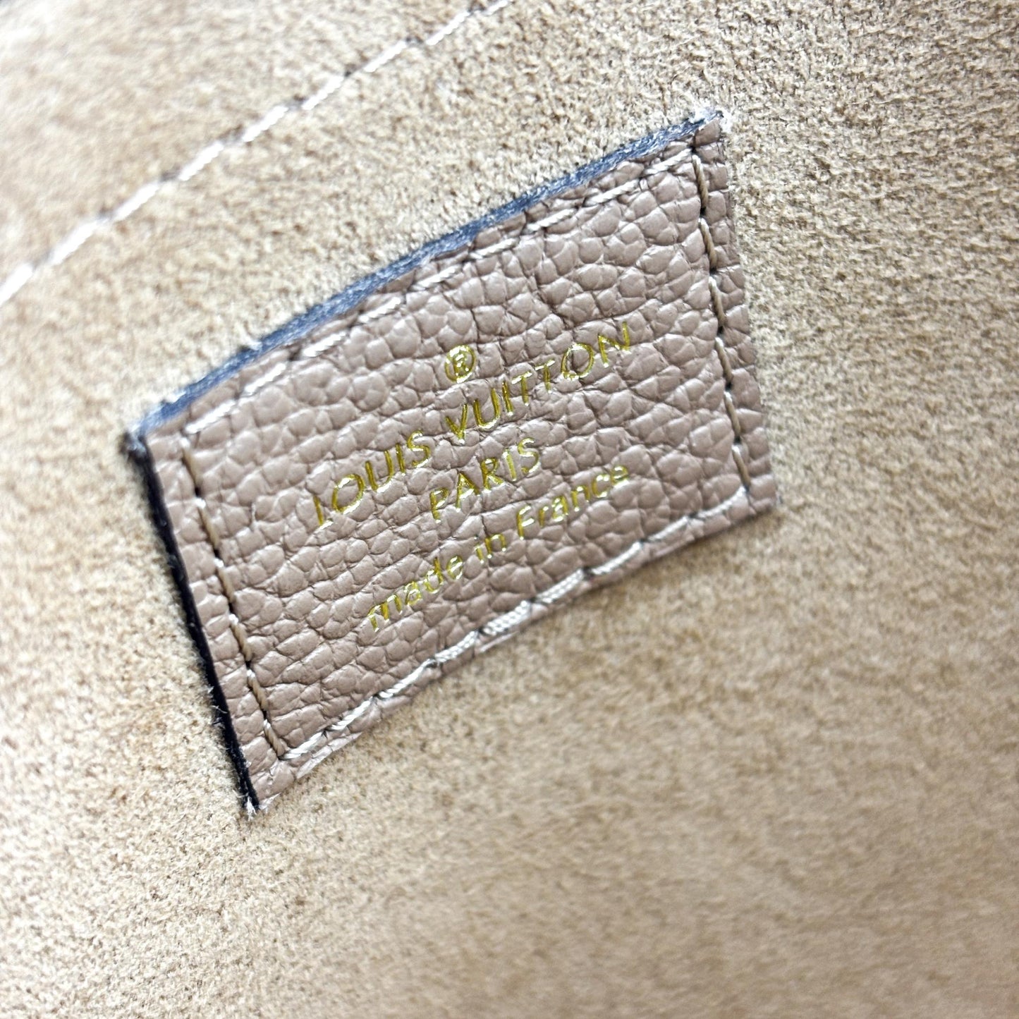 Louis Vuitton Monogram Daily Pouch Sesame