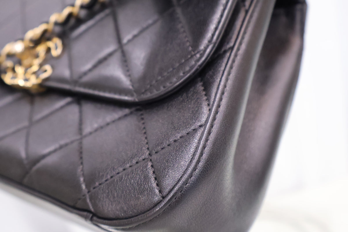 Infinity Top Handle Black Tote Shoulder Bag AS0970