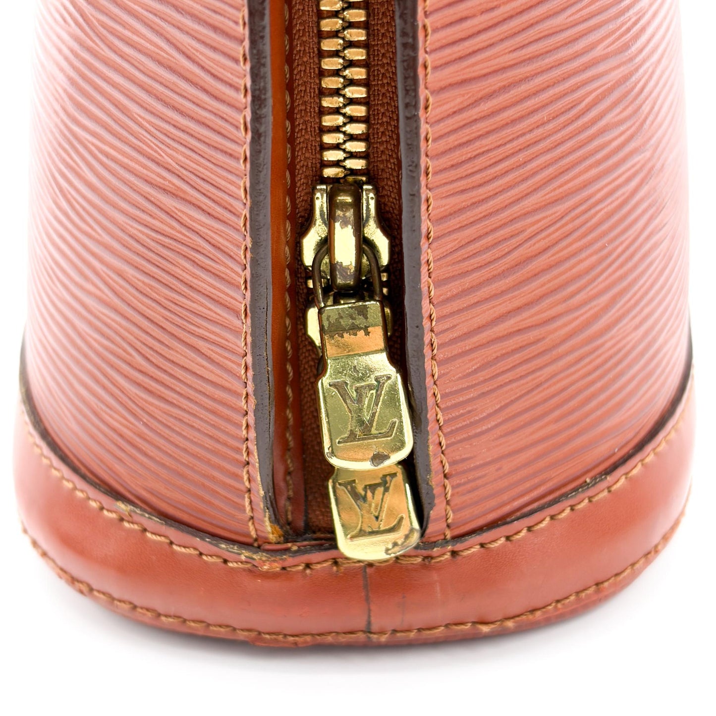 Louis Vuitton Epi Lusac Shoulder Bag Kenya Brown