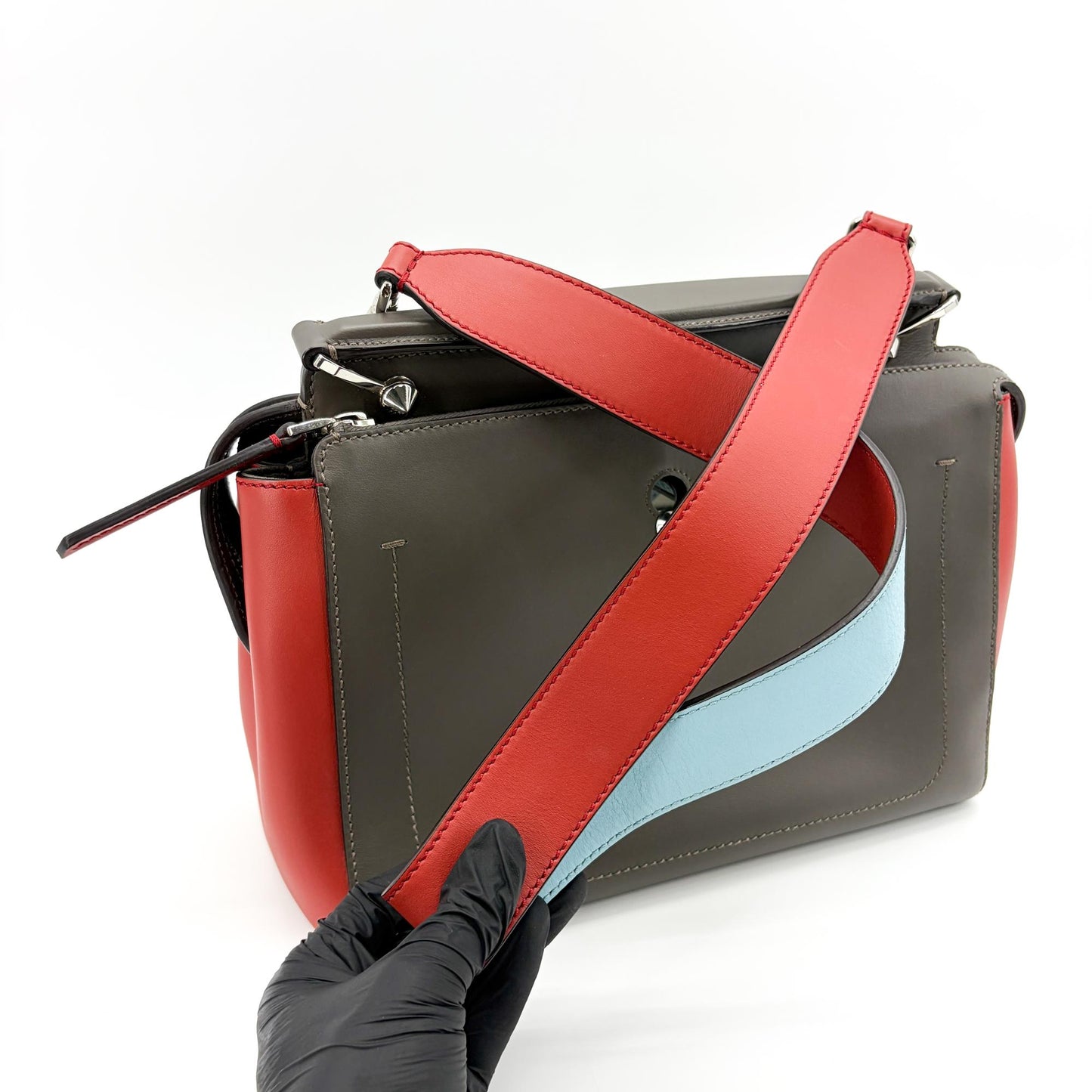 Fendi.com Click Small Shoulder Bag Dark Grey Red