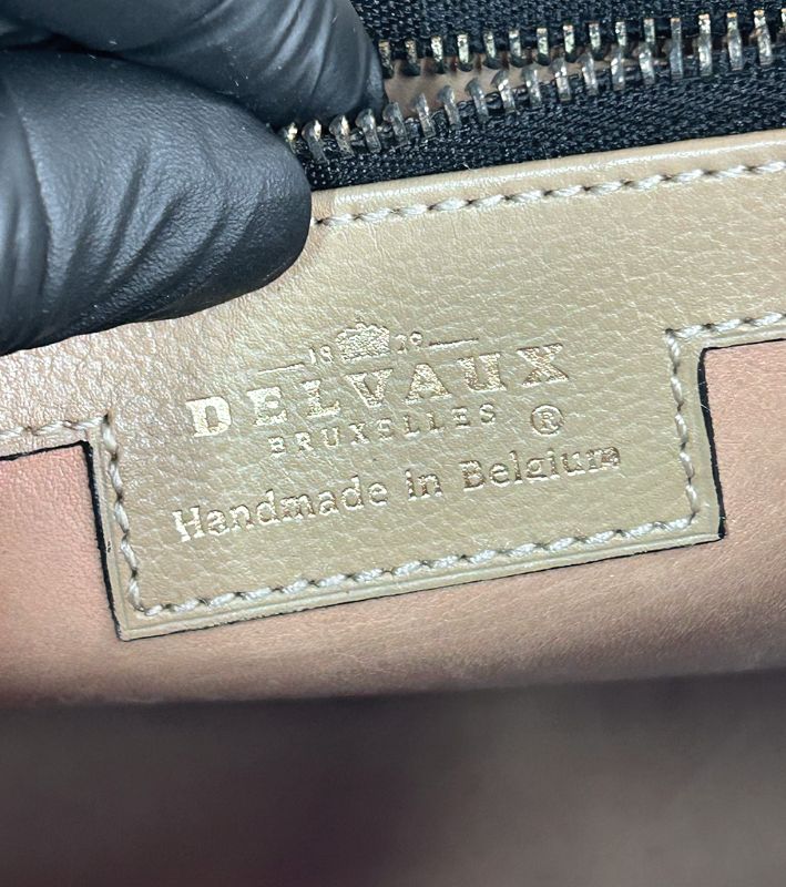 Delvaux Beige Briand