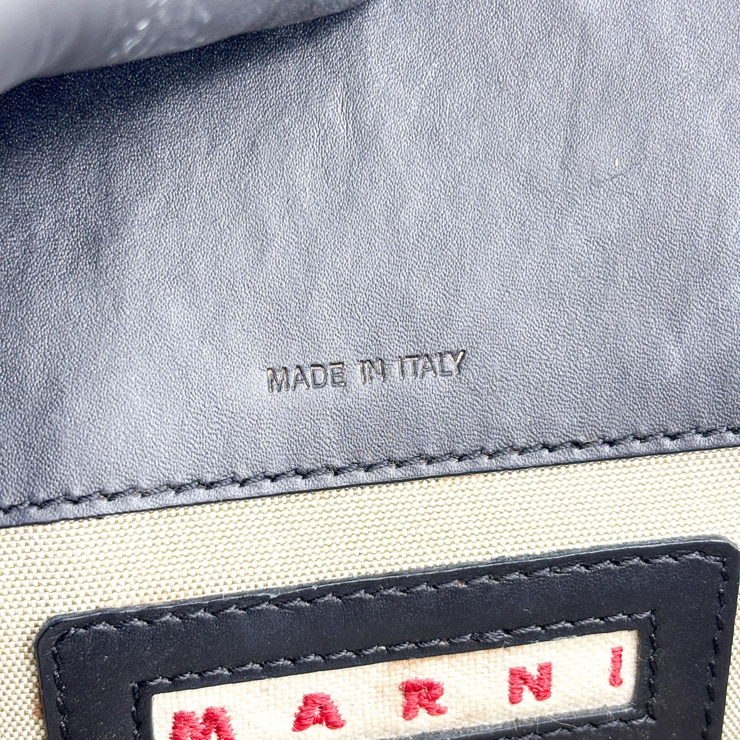 Sac porté épaule Marni Medium Trunk bleu marine