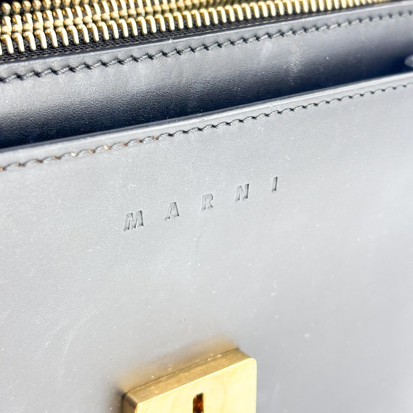 Sac porté épaule Marni Medium Trunk bleu marine
