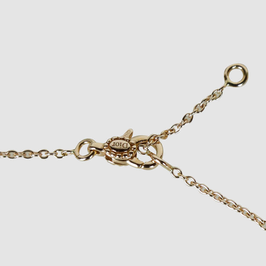 Étoile de Vent diamond necklace