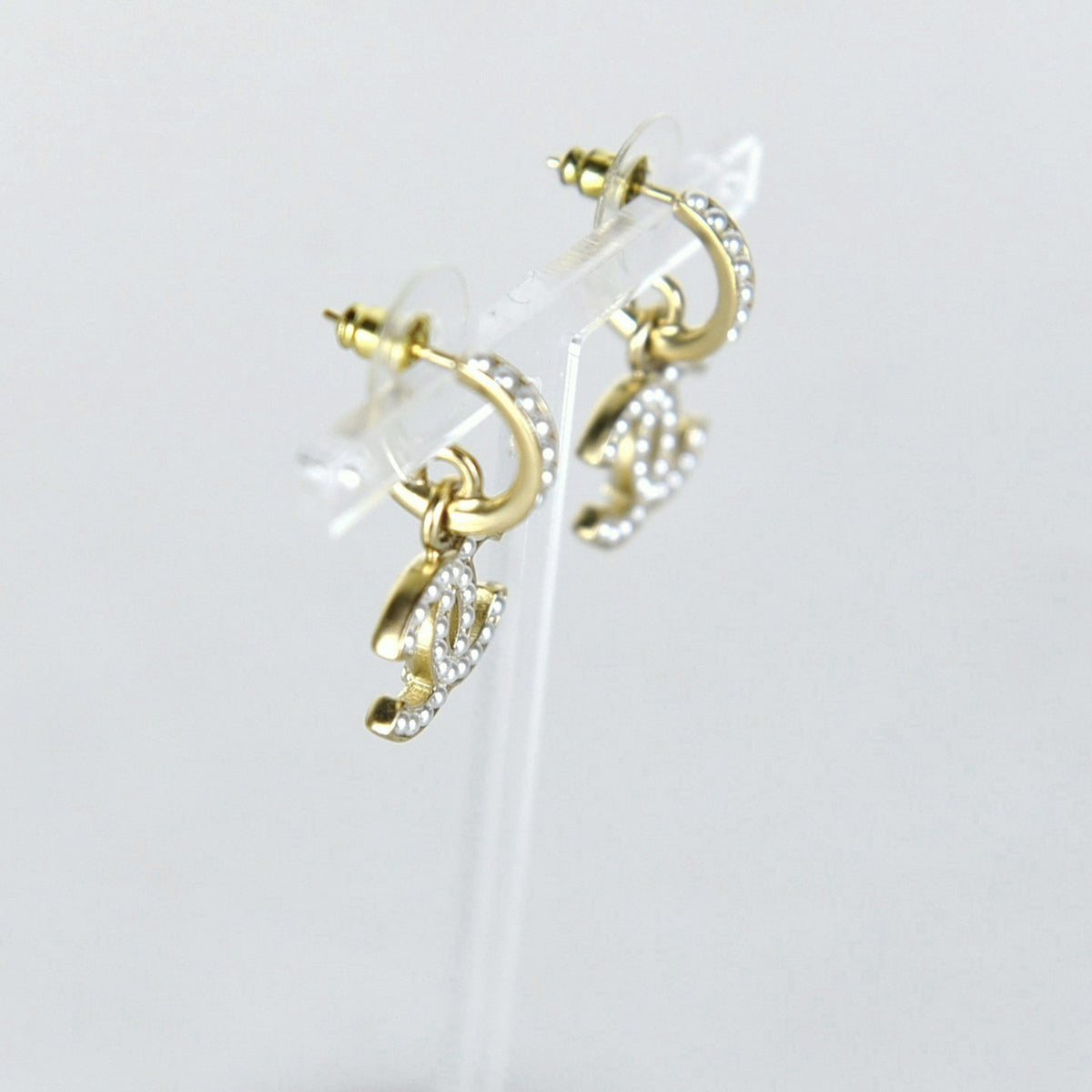 CC Pearl Drop Earrings AB5851