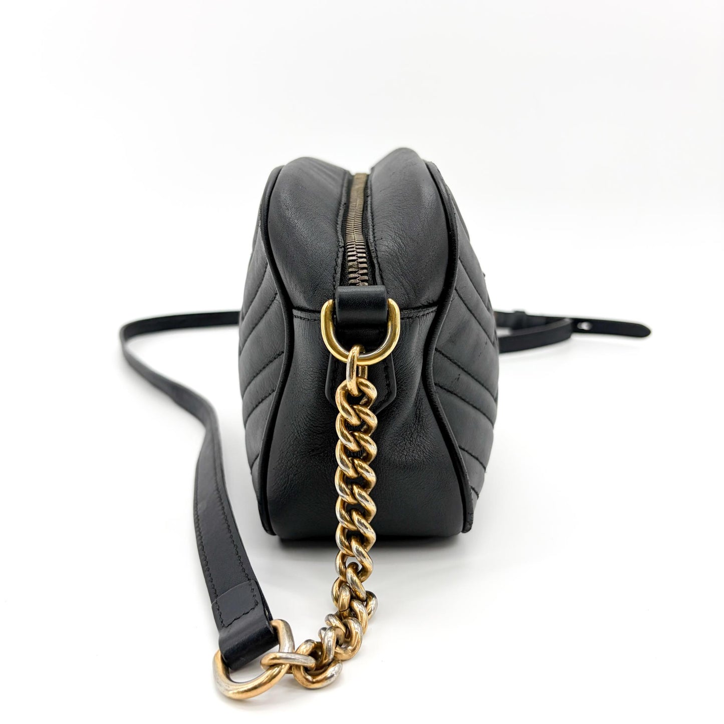 Gucci GG Marmont Small Matelassé Camera Bag Shoulder Bag Black