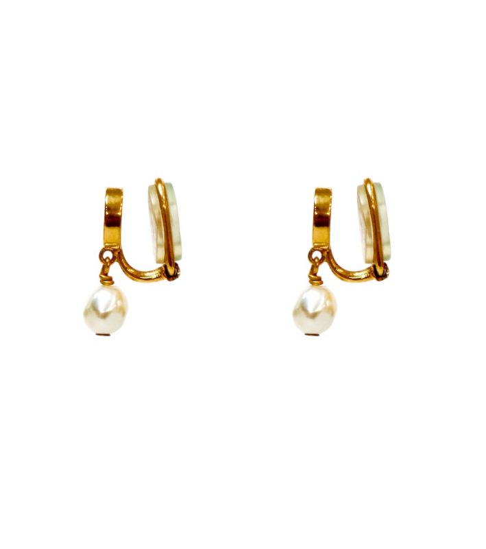 Dior Pearl Petite CD Earrings in Gold