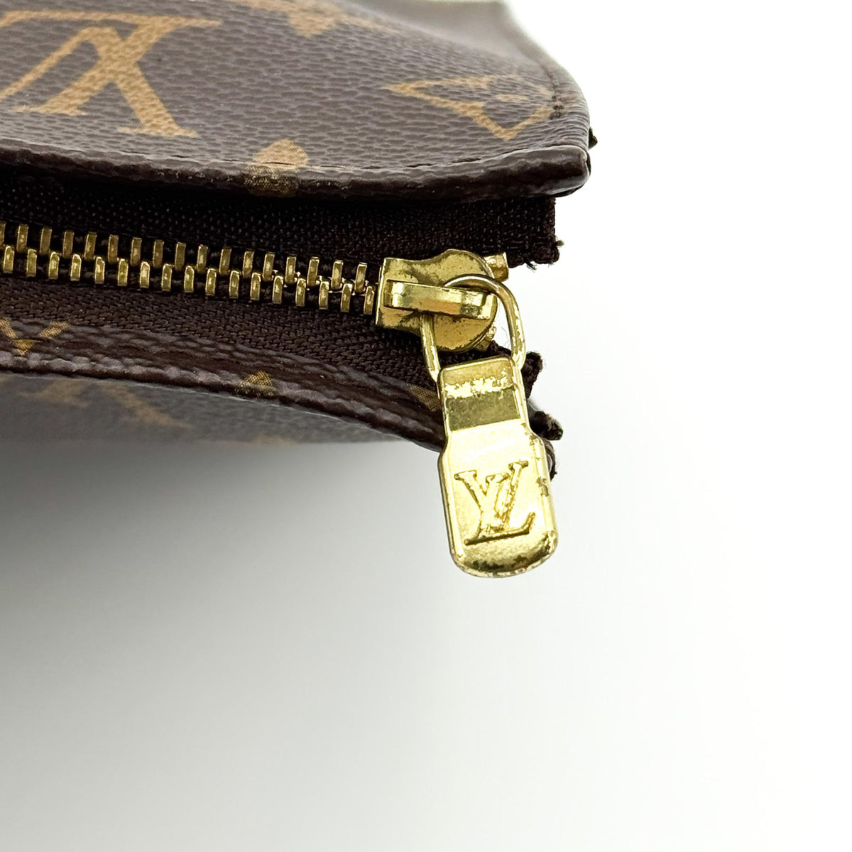 Louis Vuitton Monogram Pochette Toilette