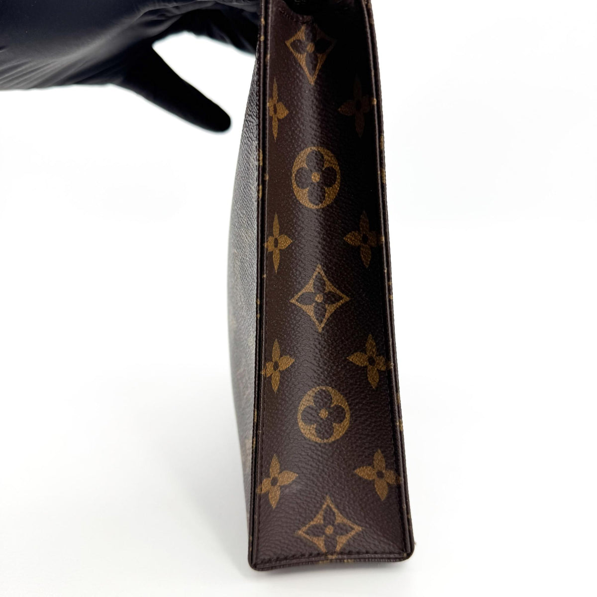 Louis Vuitton Monogram Pochette Toilette