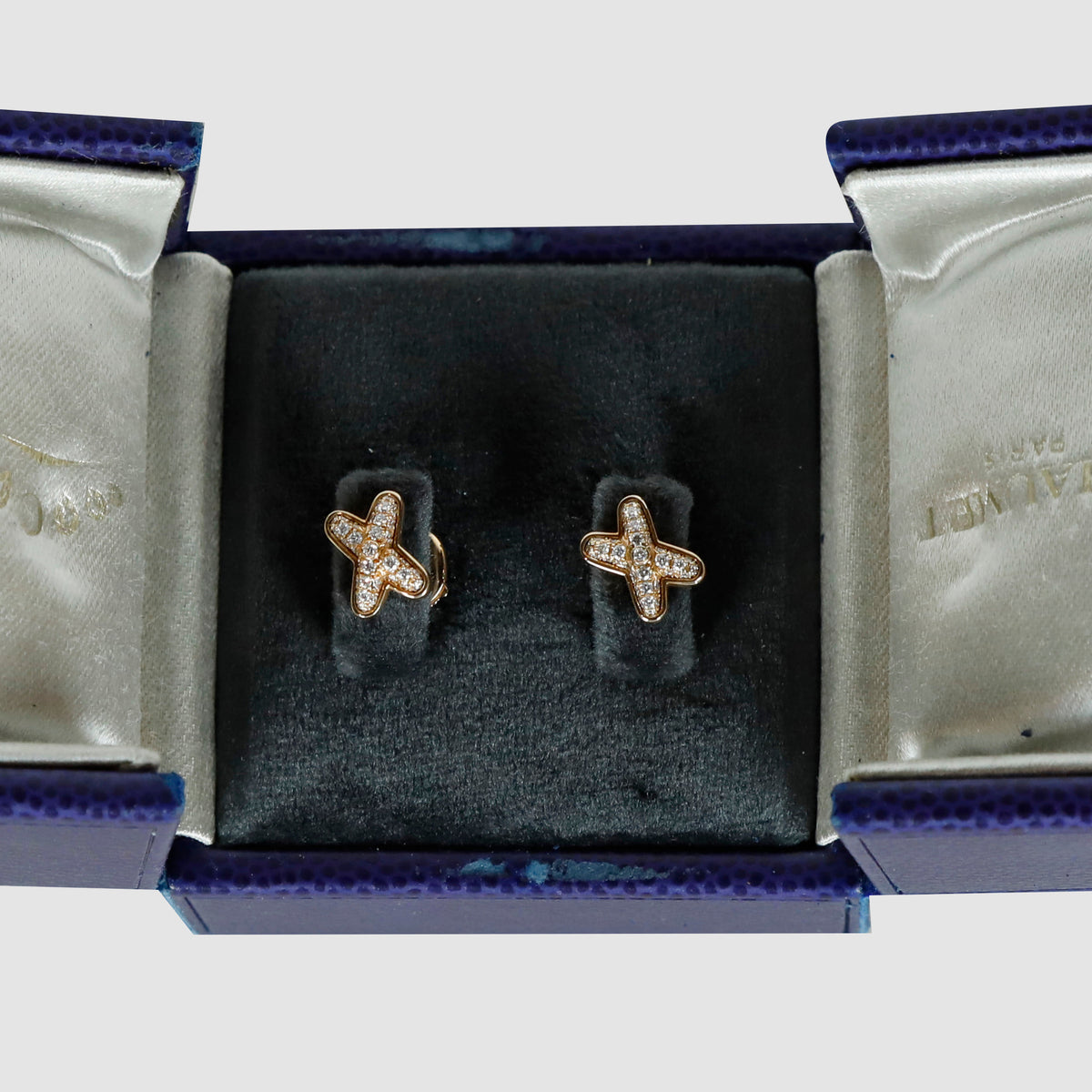 Jeu de Liens diamond earrings