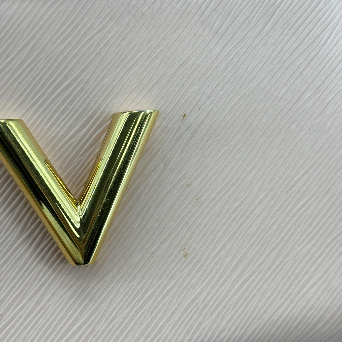Louis Vuitton Epi Twist PM Pink Gold Hardware