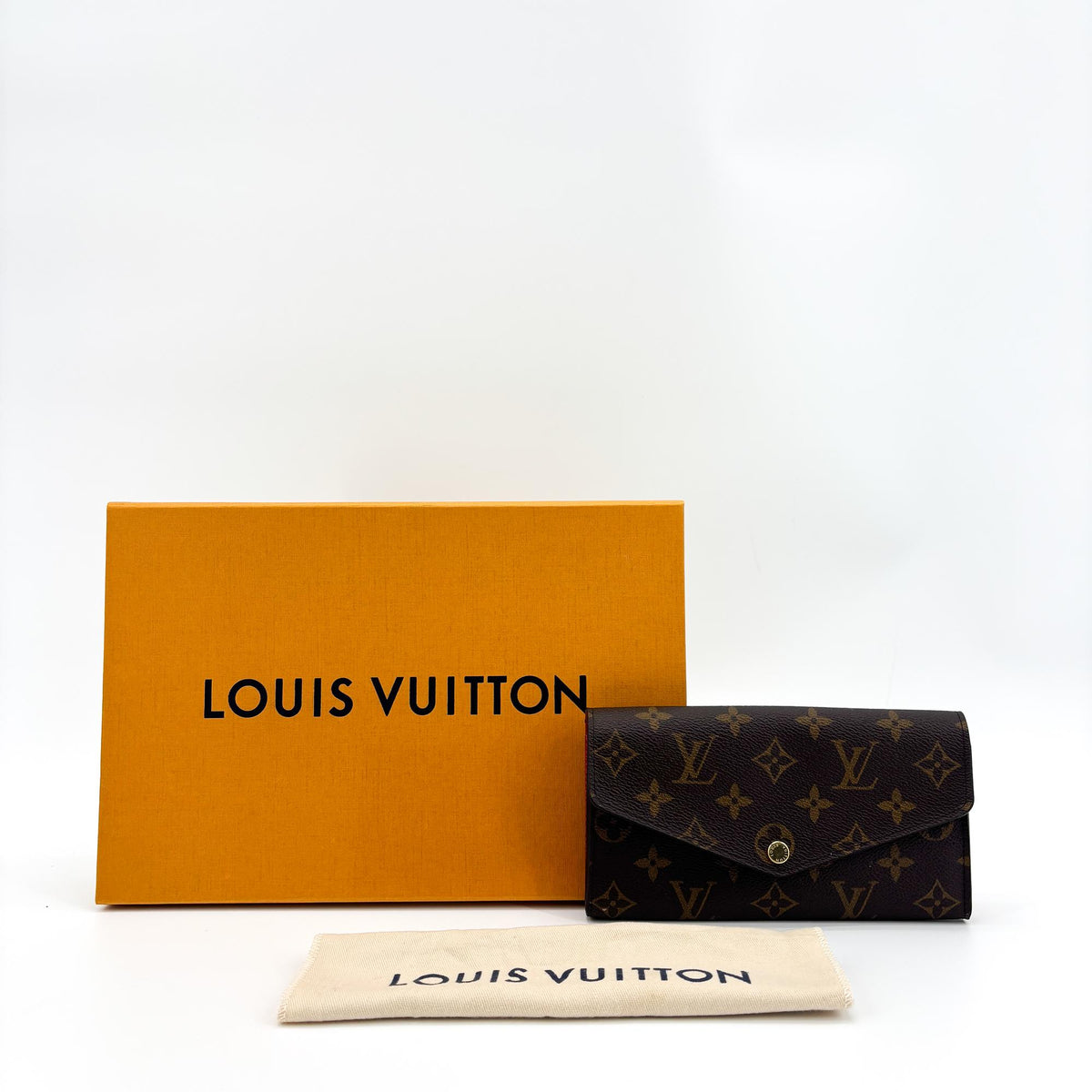 Louis Vuitton Monogram Sarah Wallet