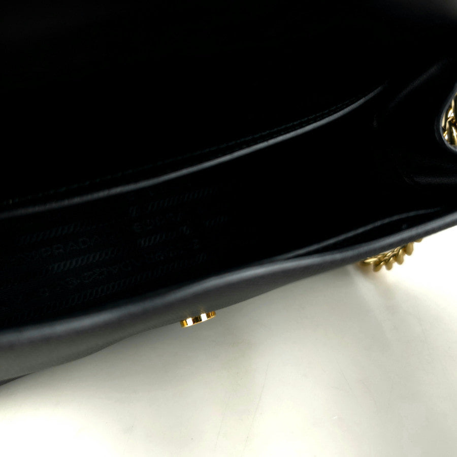 Saffiano Monochrome Chain Shoulder Bag Crossbody Bag 1BD127