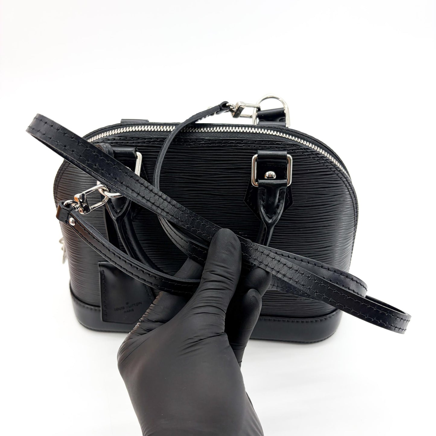 Louis Vuitton Alma BB Epi Black
