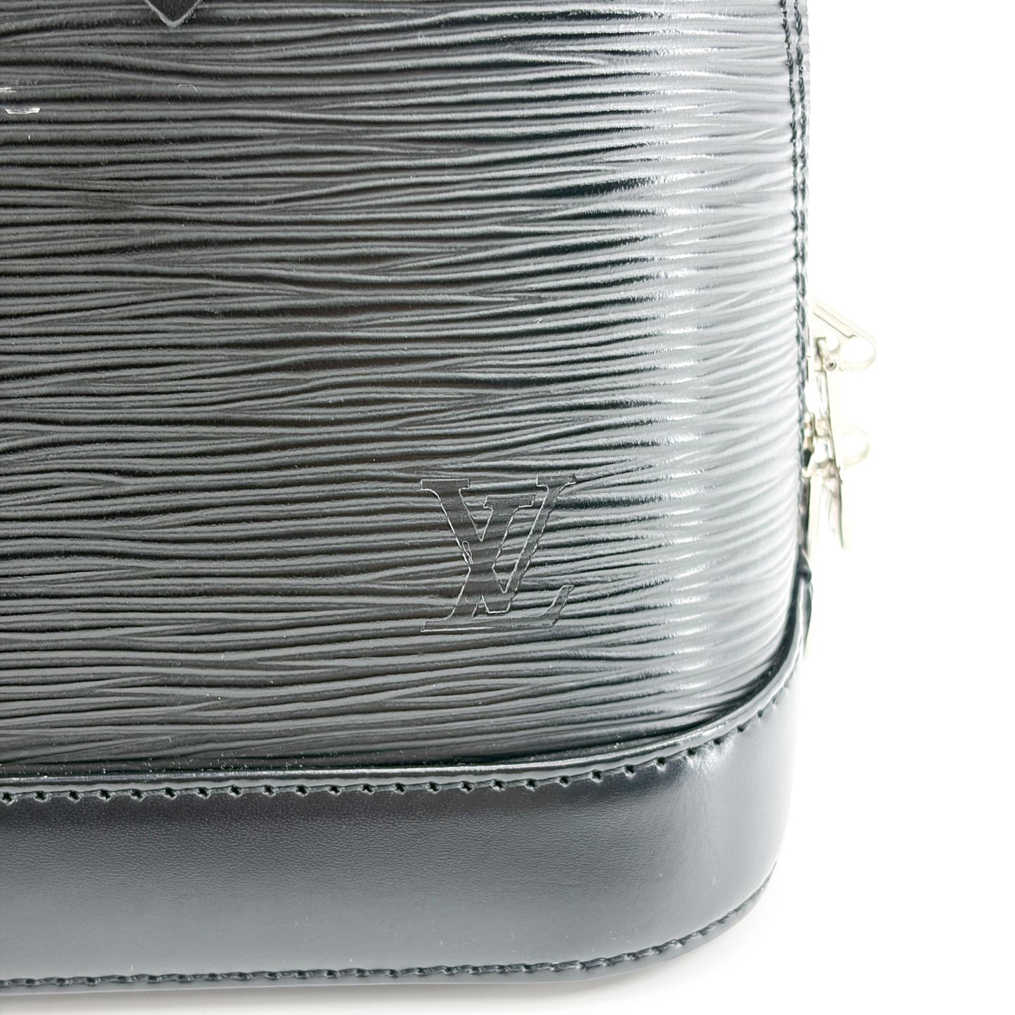 Louis Vuitton Alma BB Epi Black