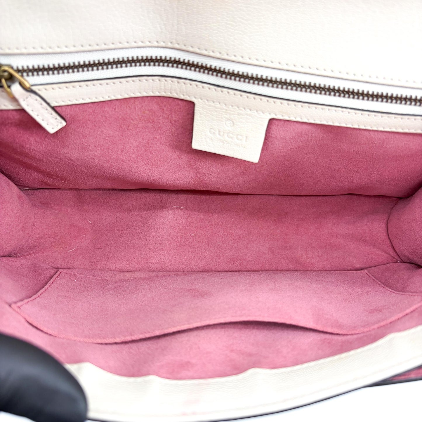 Gucci Medium Totem Shoulder Bag White