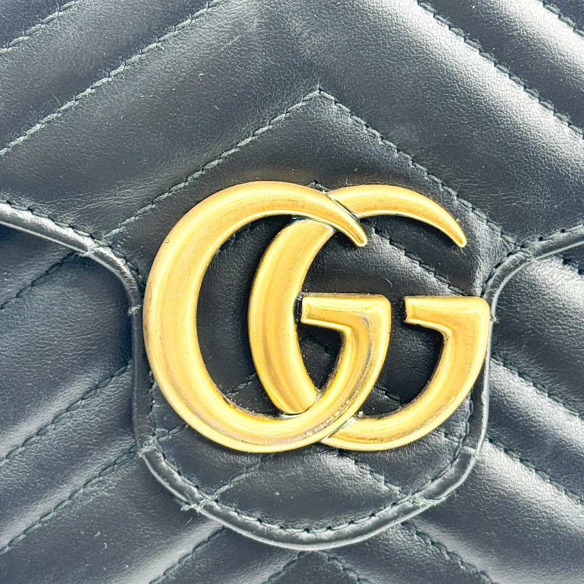 Gucci GG Marmont Matelassé Mini Chain Crossbody Bag Black