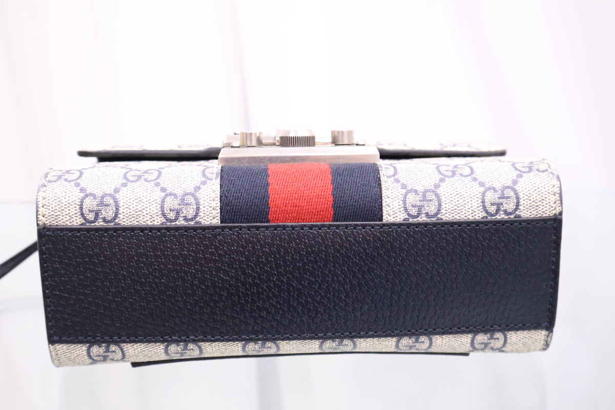 GG Supreme Padlock Small Chain Shoulder Bag 409487
