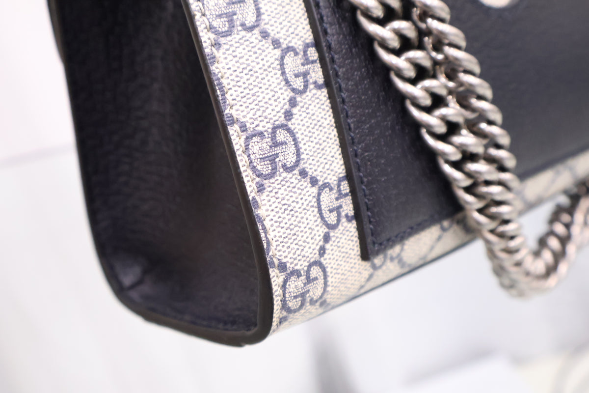 GG Supreme Padlock Small Chain Shoulder Bag 409487